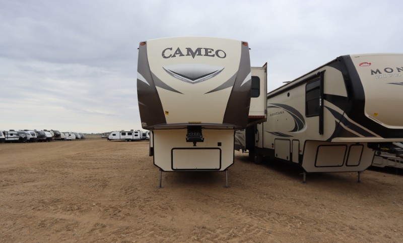 2017-cameo-3701rd-t382a-fifth-wheel-regina-weyburn-watrous-01