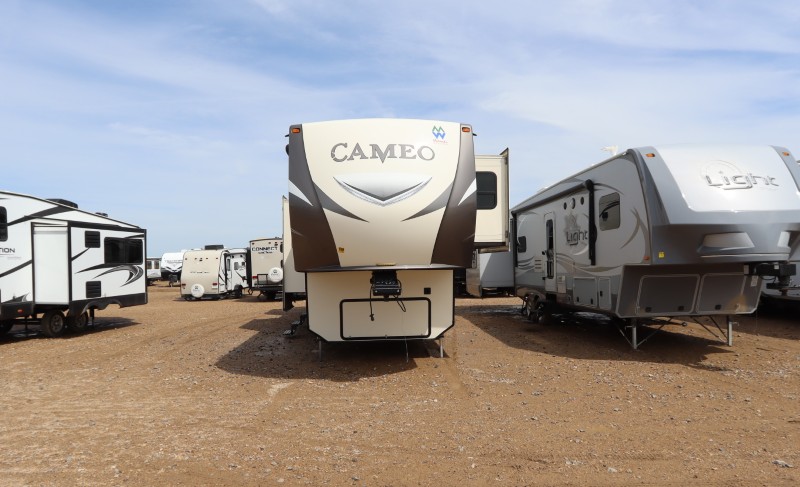 2017-cameo-3701rd-t382a-t382a-fifth-wheel-regina-weyburn-watrous-ext-01 (2)