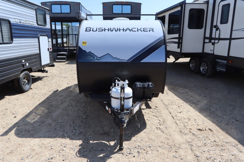 2024-used-bushwacker-12sk-t161a-travel-trailer-weyburn-watrous-regina-01